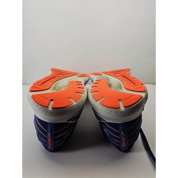 Brooks Men 12 Comfy footwear - Picture 9 of 11